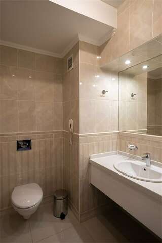 Гостиница Маск Пятигорск Люкс с 2 спальнями-9