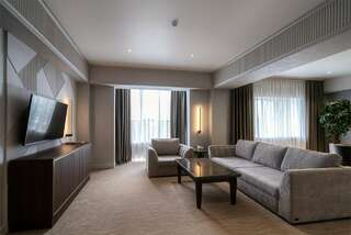 Гостиница Маск Пятигорск Улучшенный люкс с кроватью размера «king-size»-2