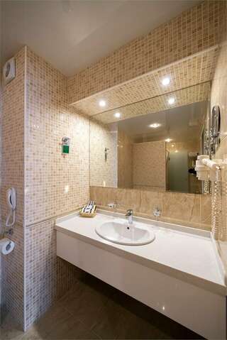 Гостиница Маск Пятигорск Люкс с 2 спальнями-7