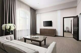 Гостиница Маск Пятигорск Суперлюкс с кроватью размера "king-size"-3