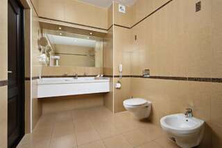 Гостиница Маск Пятигорск Суперлюкс с кроватью размера "king-size"-6