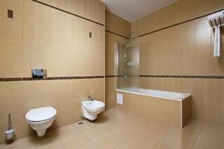 Гостиница Маск Пятигорск Суперлюкс с кроватью размера "king-size"-7