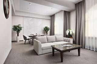 Гостиница Маск Пятигорск Суперлюкс с кроватью размера "king-size"-1