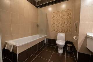 Гостиница Маск Пятигорск Двухместный номер Делюкс с 1 кроватью-7