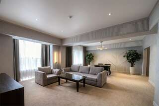 Гостиница Маск Пятигорск Улучшенный люкс с кроватью размера «king-size»-4